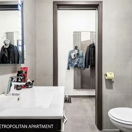 Bpr Elite - Sky Terrace Apartment